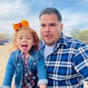 Meet your Posher, Luis